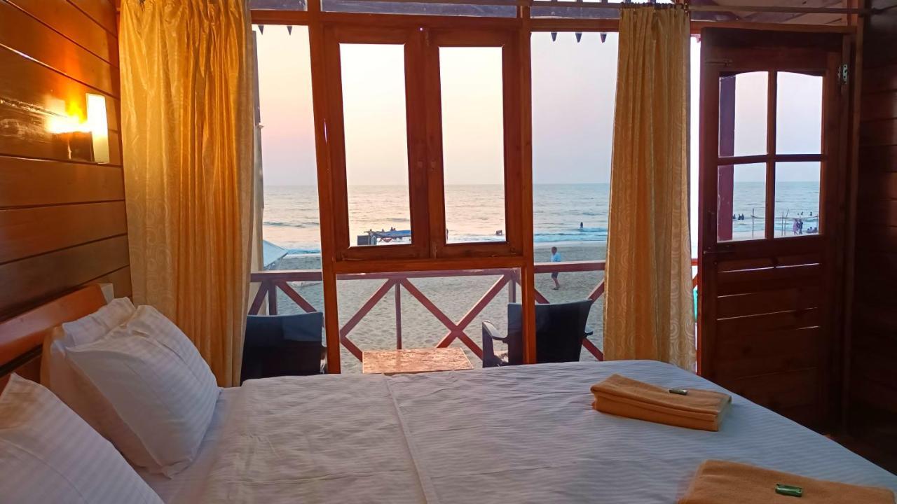Oasis Beach Resort Agonda Bagian luar foto